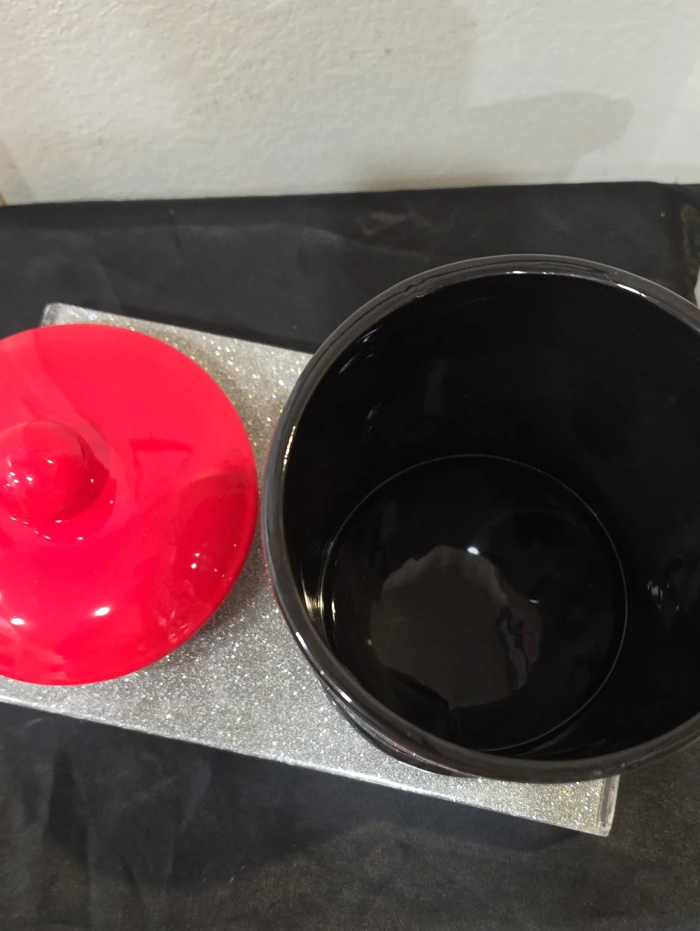 Bioworld ceramic canister